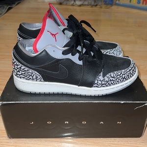 Air Jordan 1 Phat size 6Y